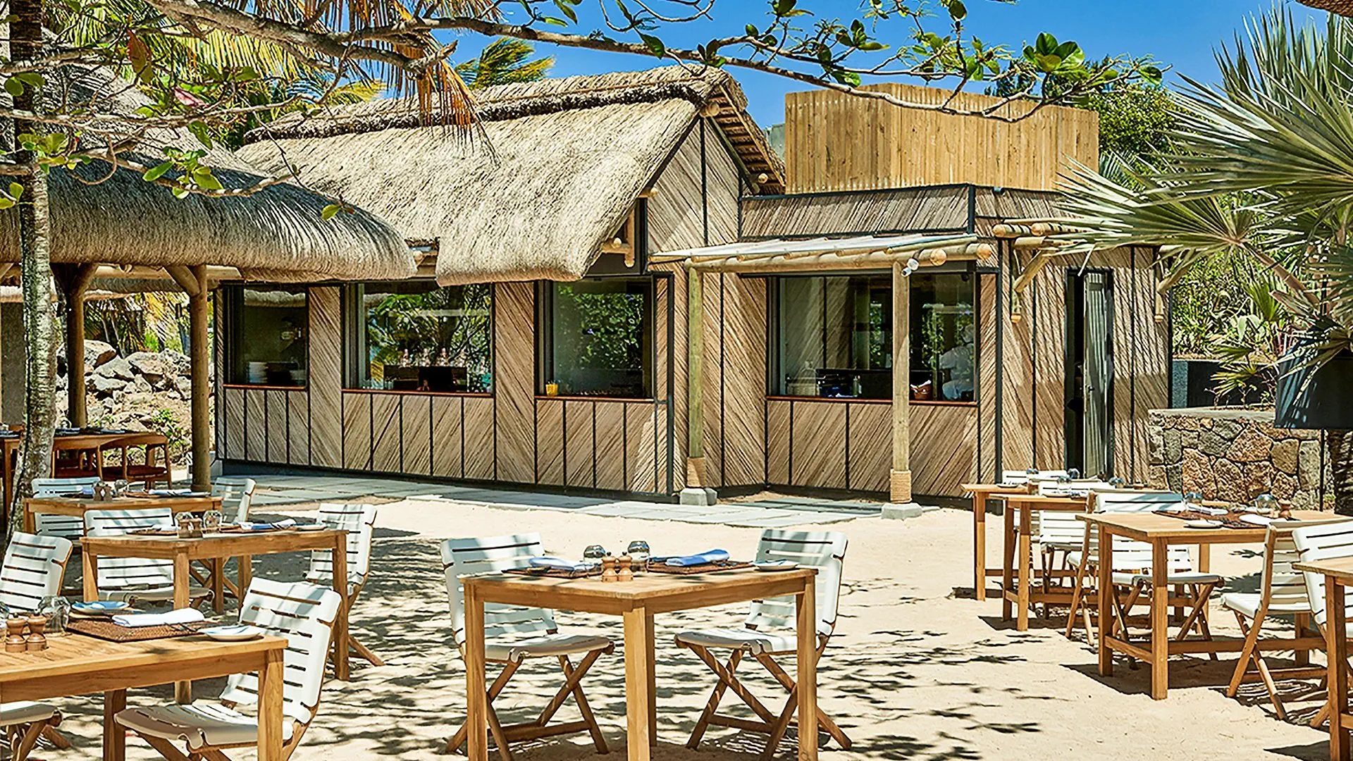 Hotel Paradise Cove Boutique