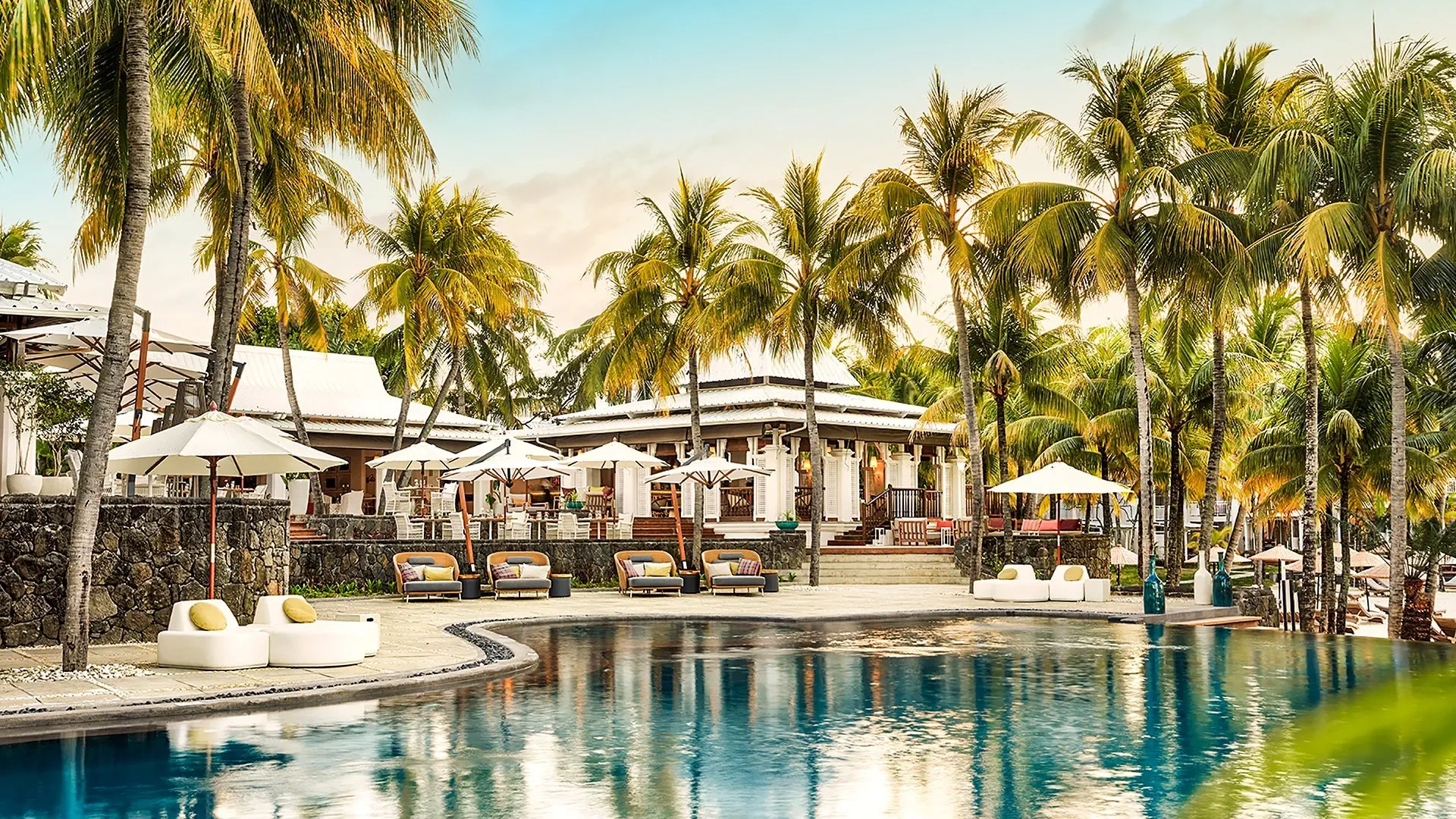 Hotel Paradise Cove Boutique