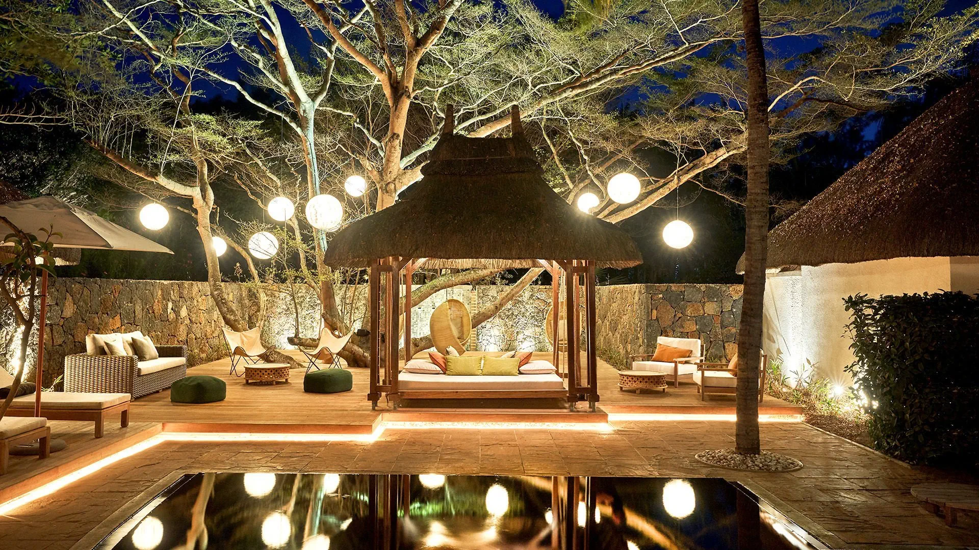 Hotel Paradise Cove Boutique