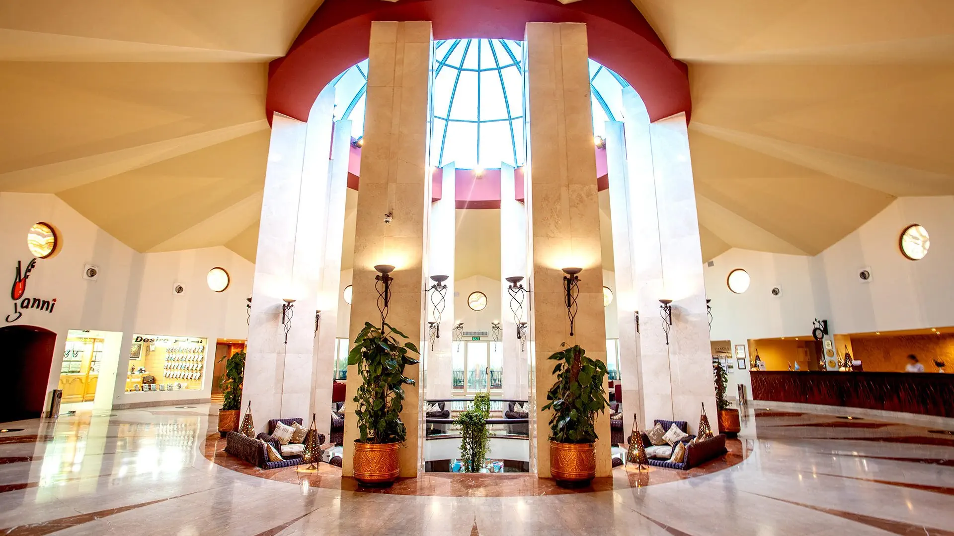 Hotel Carols Beau Rivage