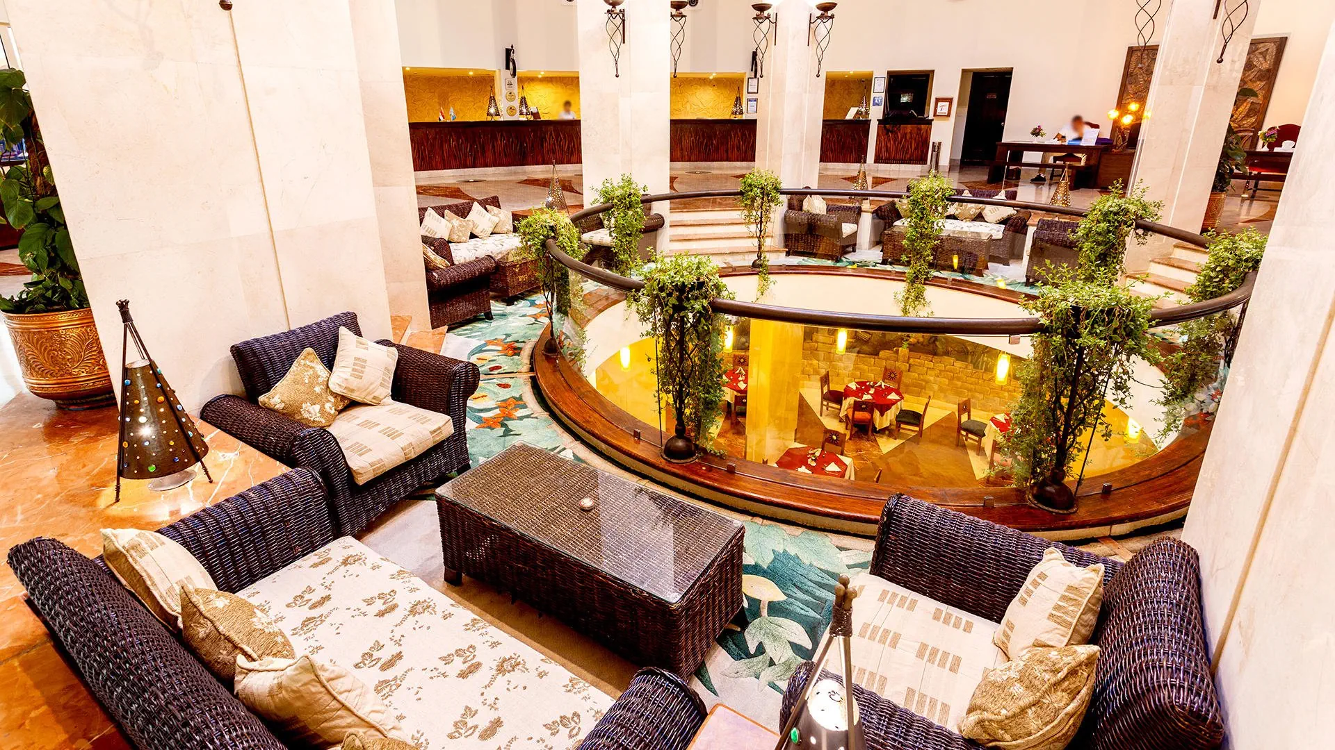 Hotel Carols Beau Rivage