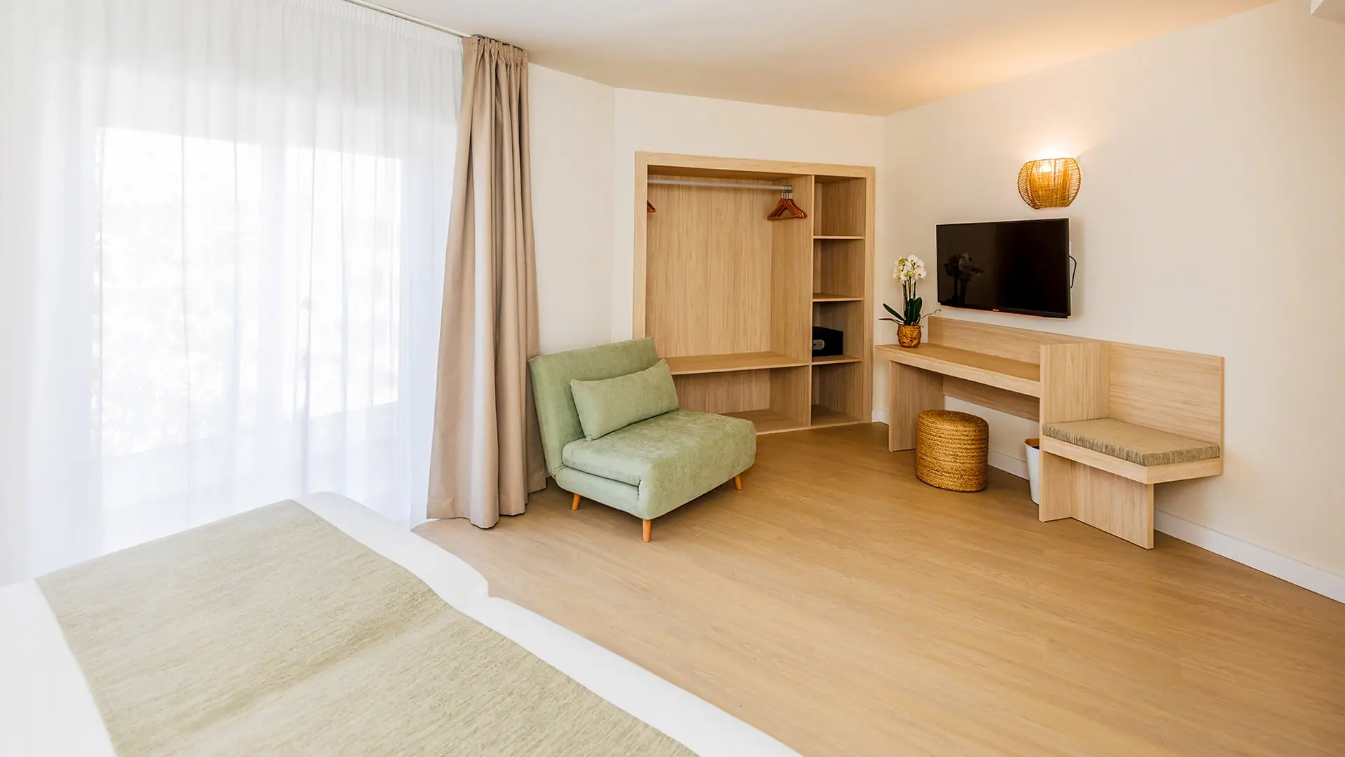Hotel O7 Alondra