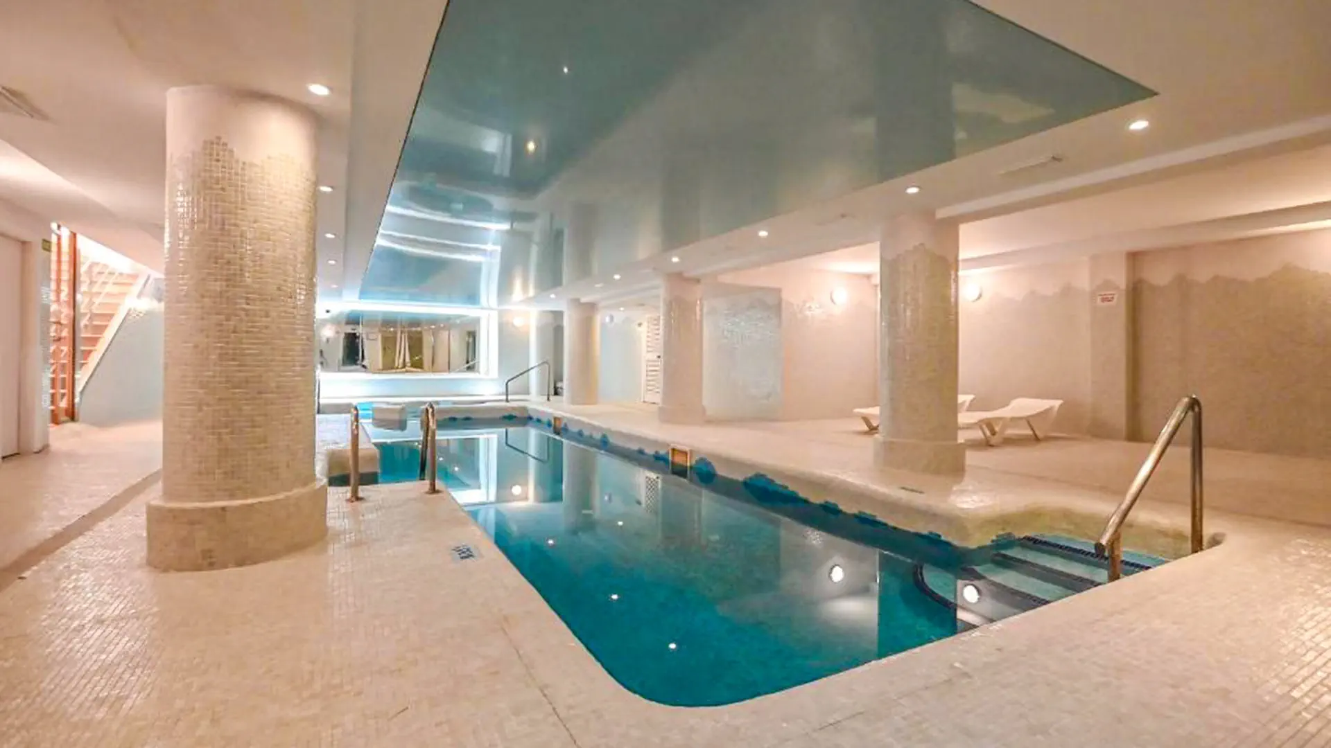 Hotel O7 Alondra