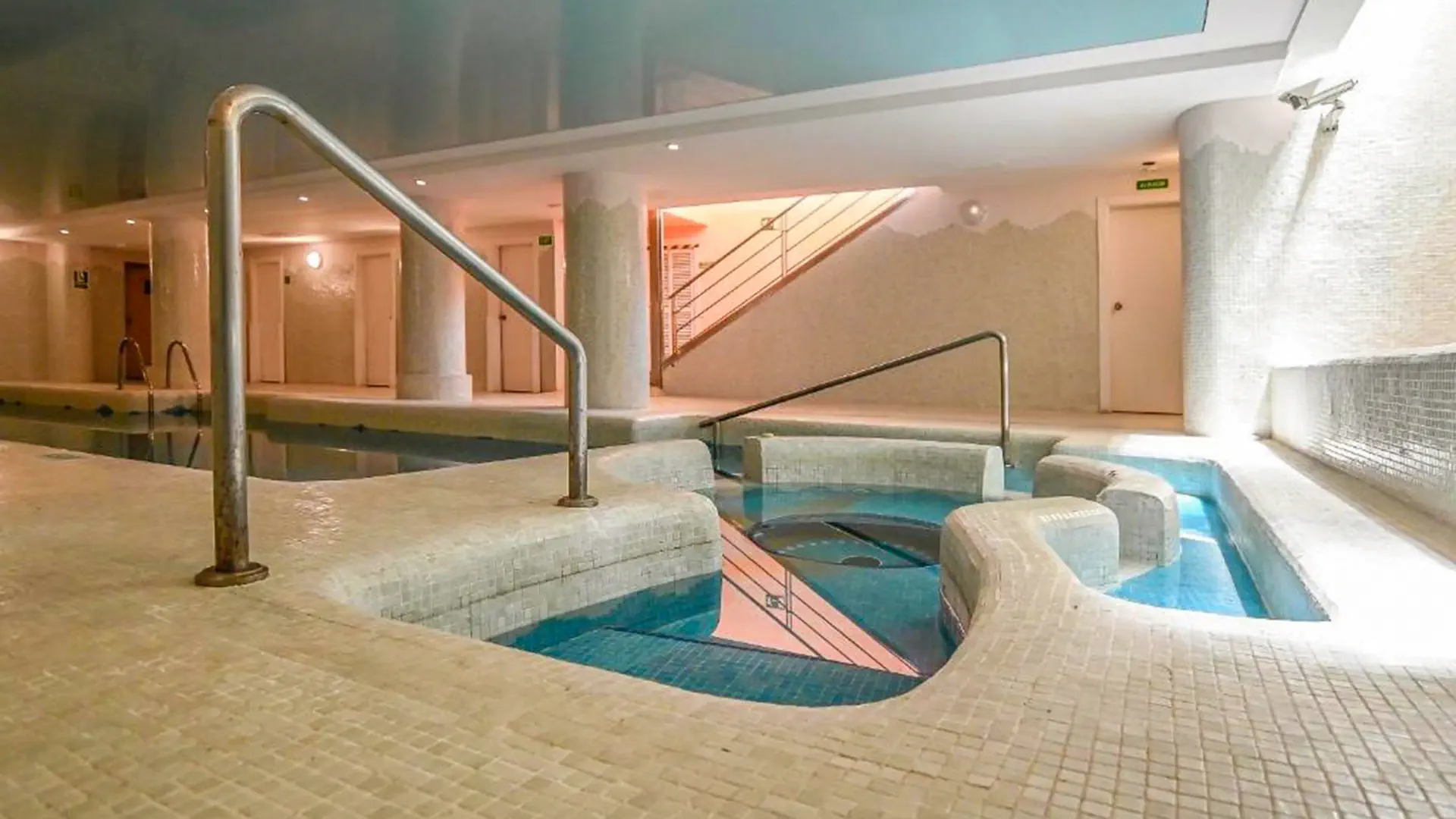 Hotel O7 Alondra