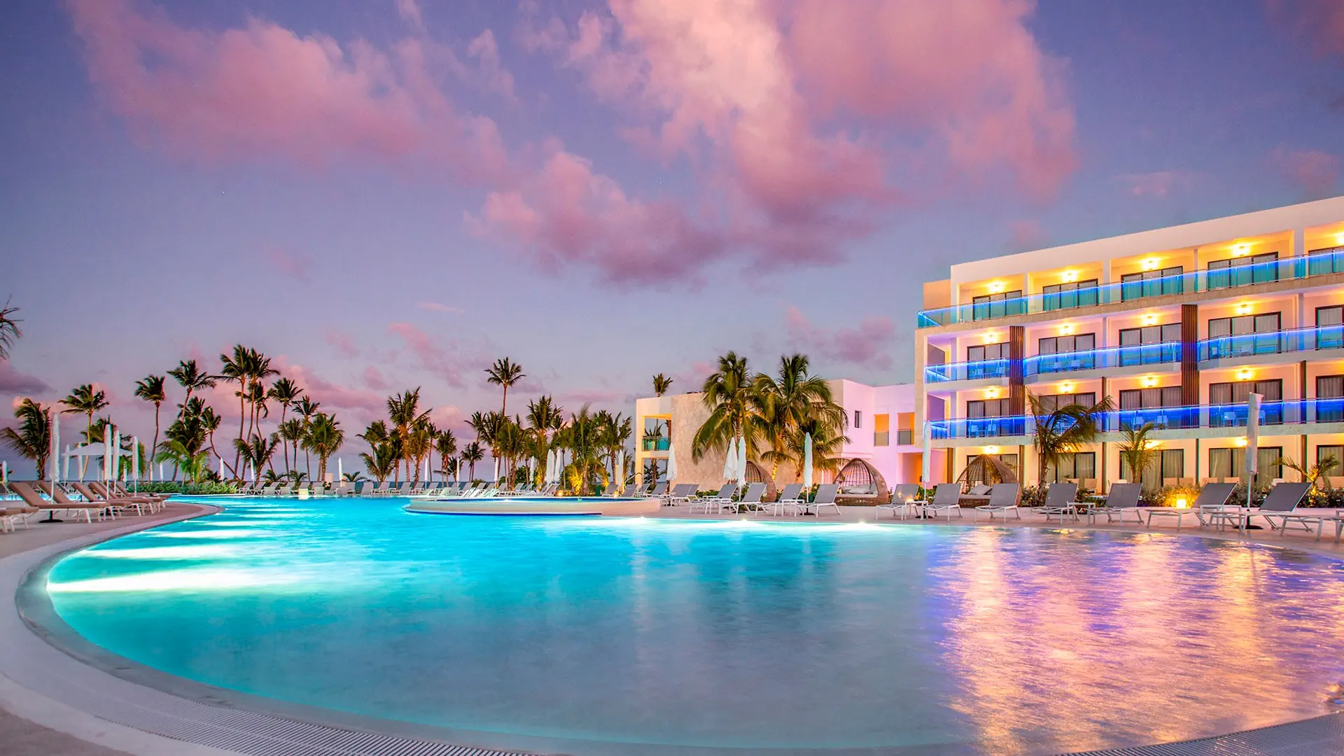 Serenade Beach & Spa Resort - zdjęcie 17