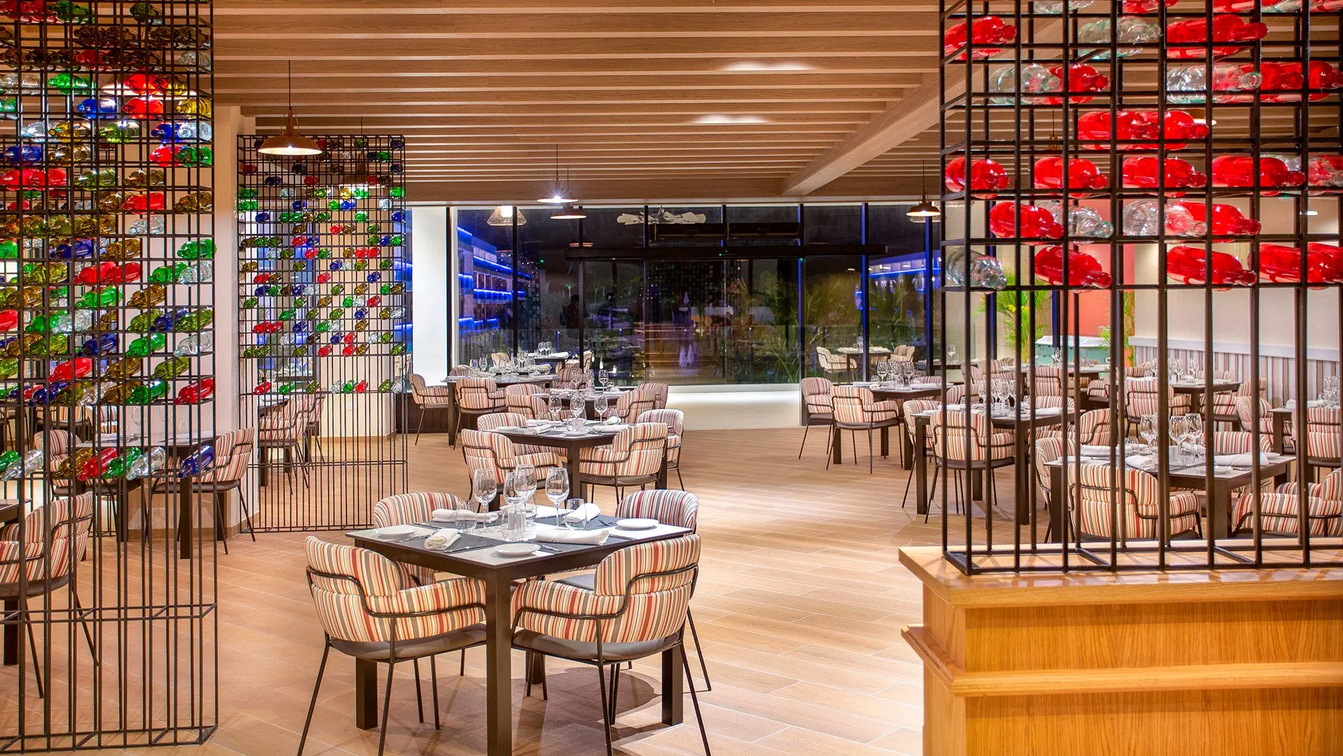 Serenade Beach & Spa Resort - zdjęcie 5