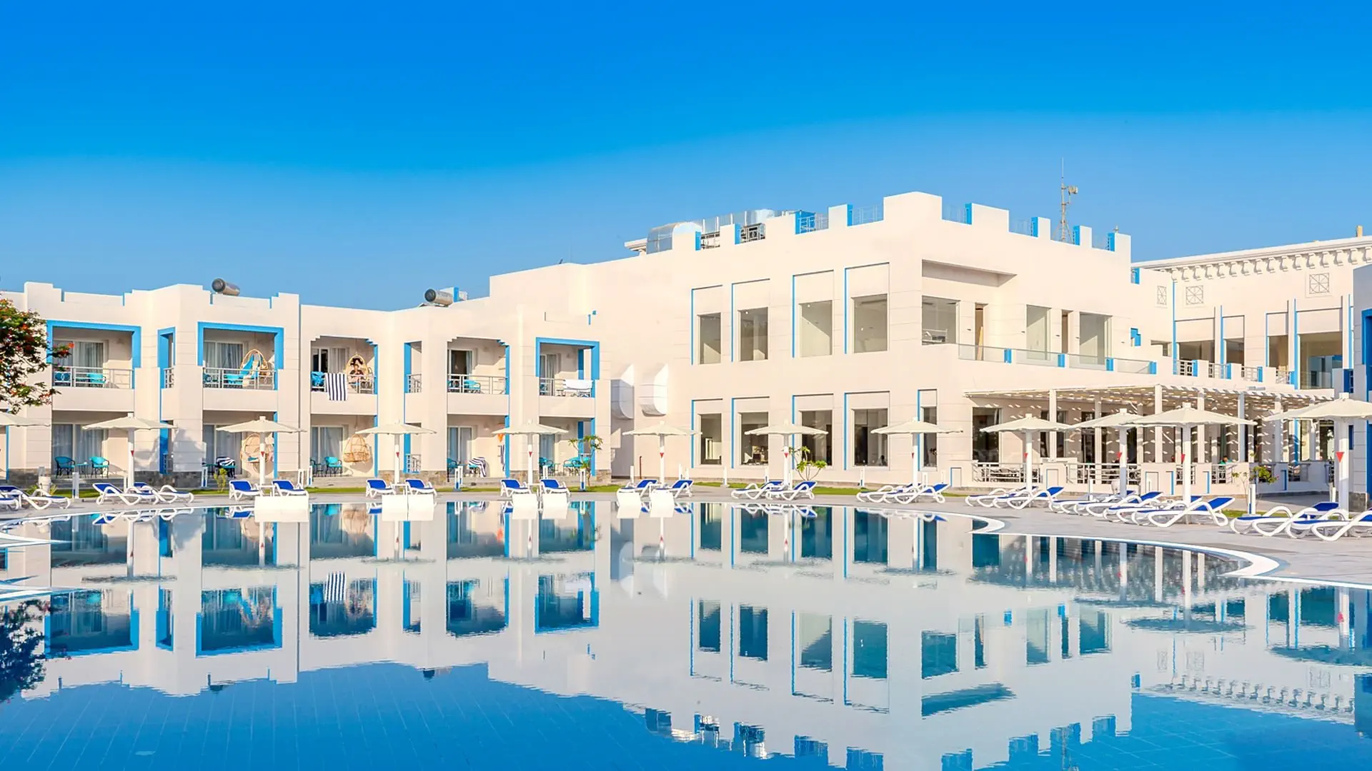 Hotel Casa Blue Luxury Resort