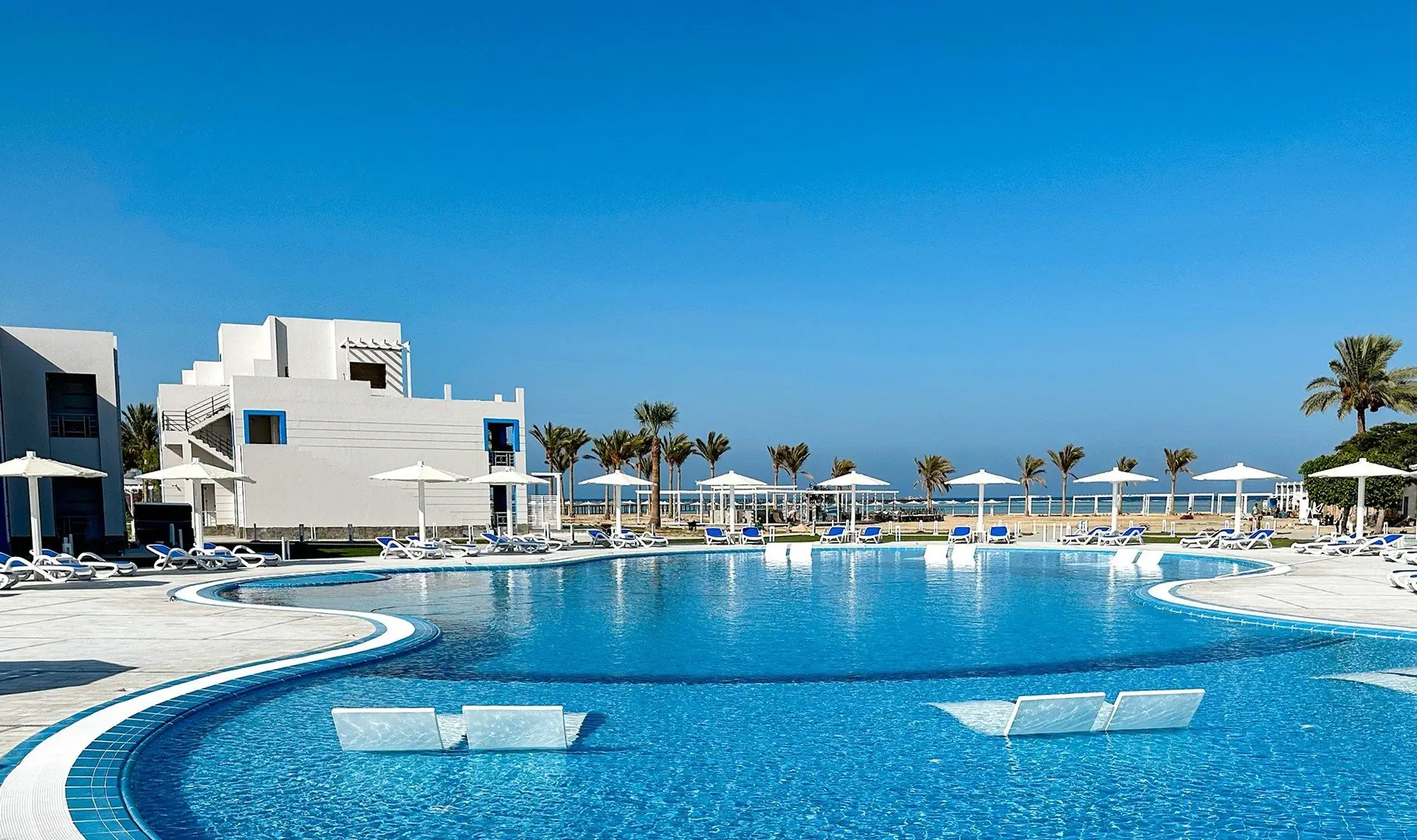Hotel Casa Blue Luxury Resort