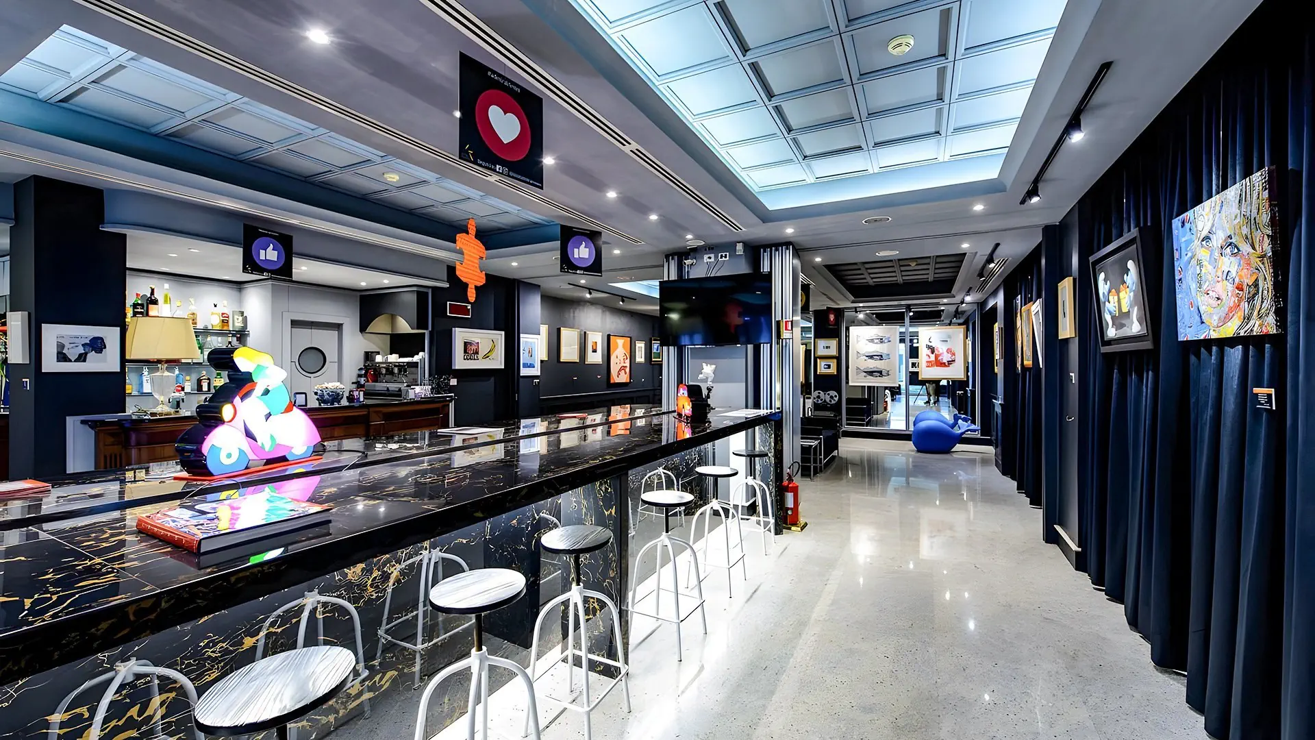 Admiral Art Hotel