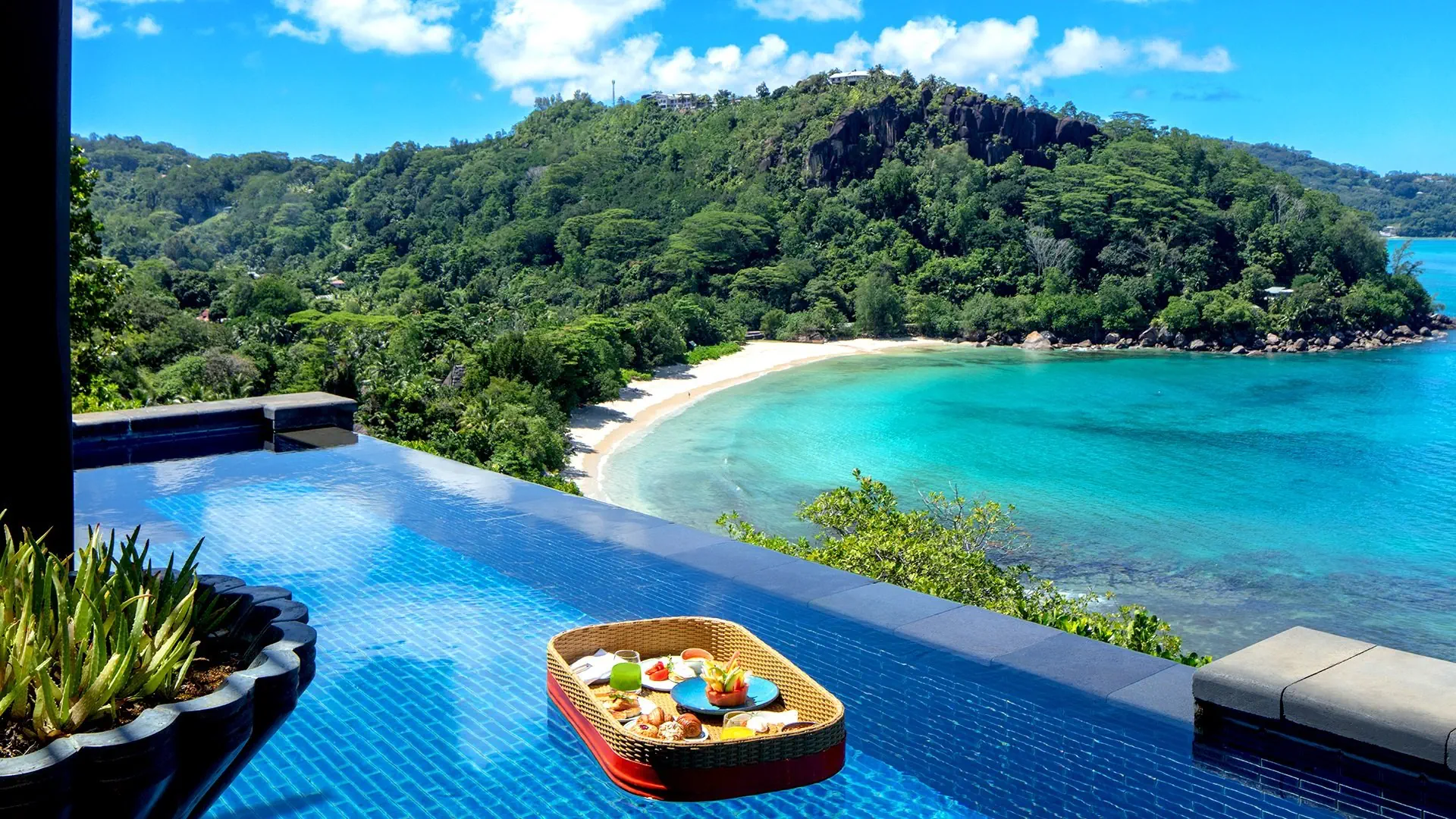 Anantara Maia Seychelles Villas