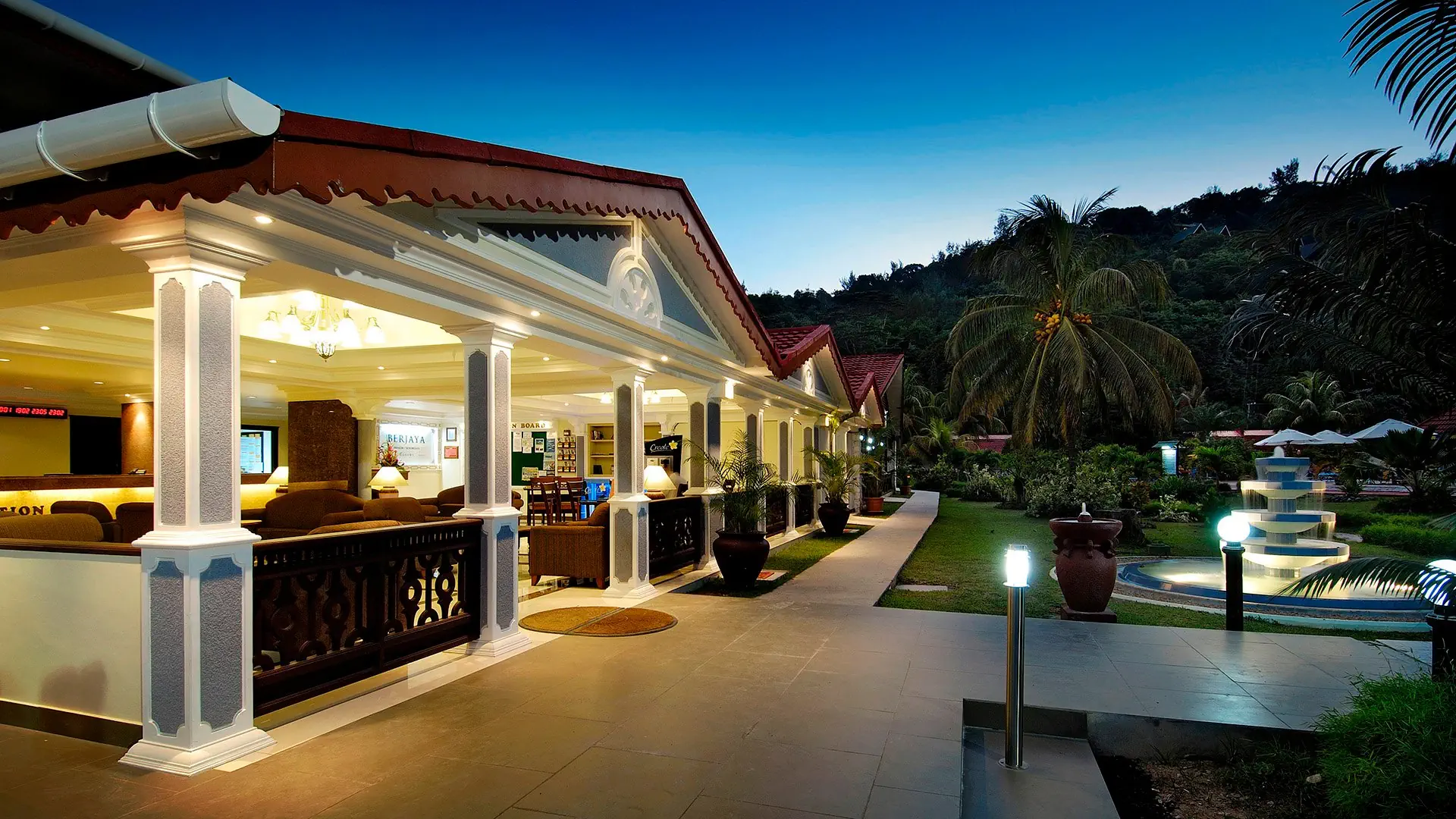 Hotel Berjaya Praslin Resort