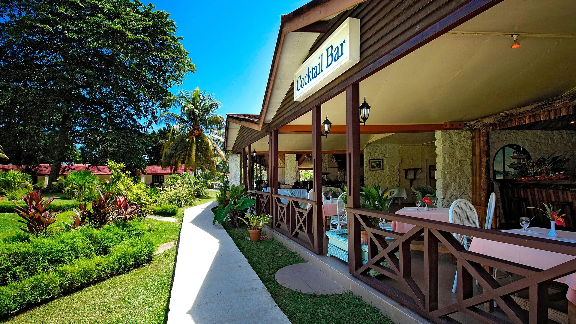 Hotel Berjaya Praslin Resort