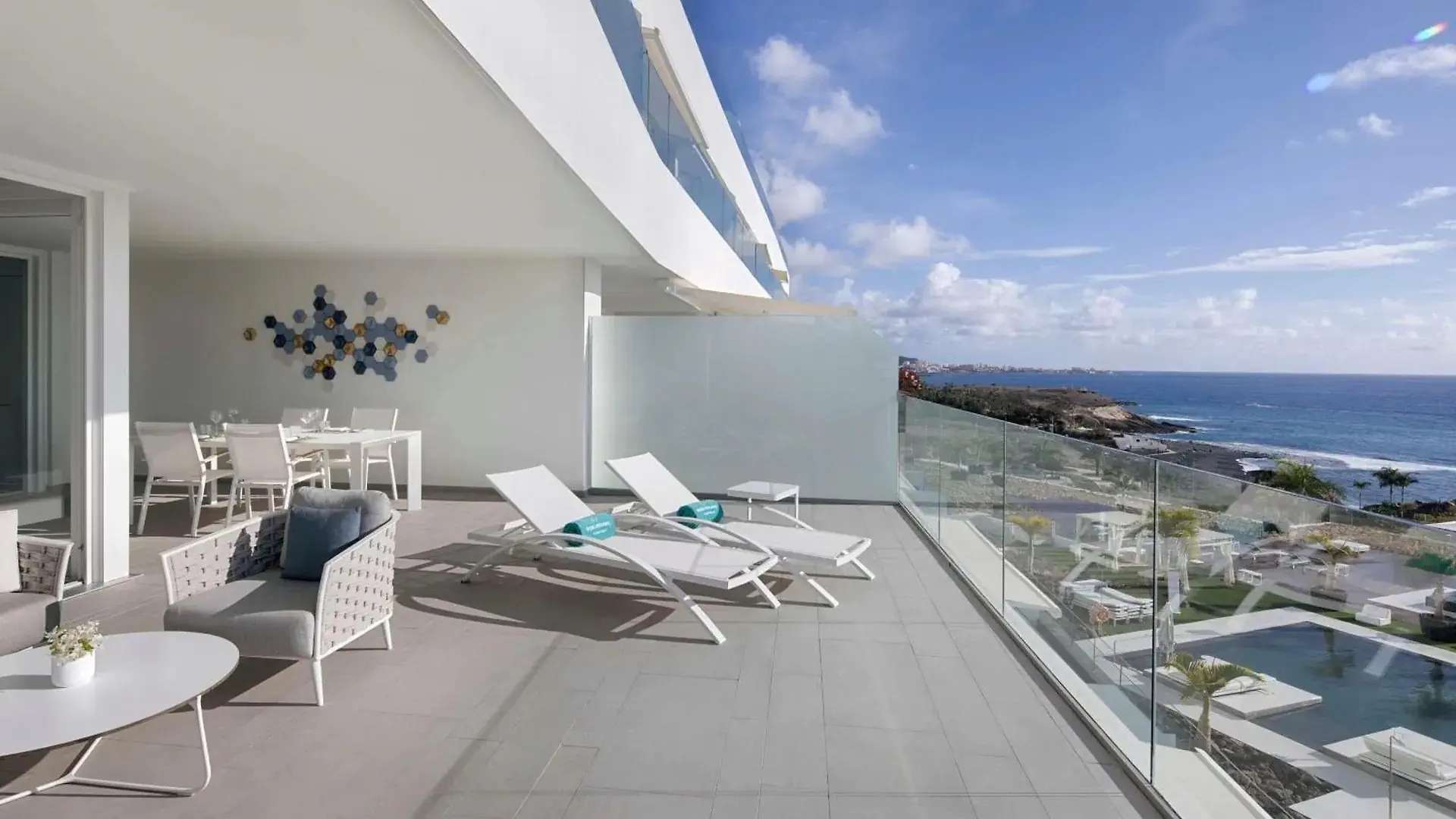 Royal Hideaway Corales Suites