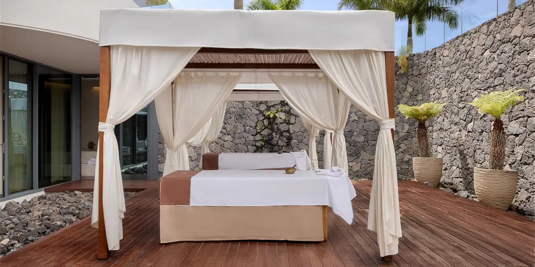 Royal Hideaway Corales Suites