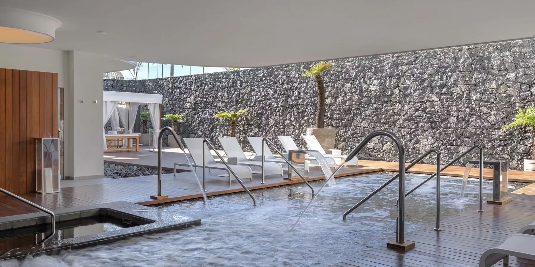 Royal Hideaway Corales Suites