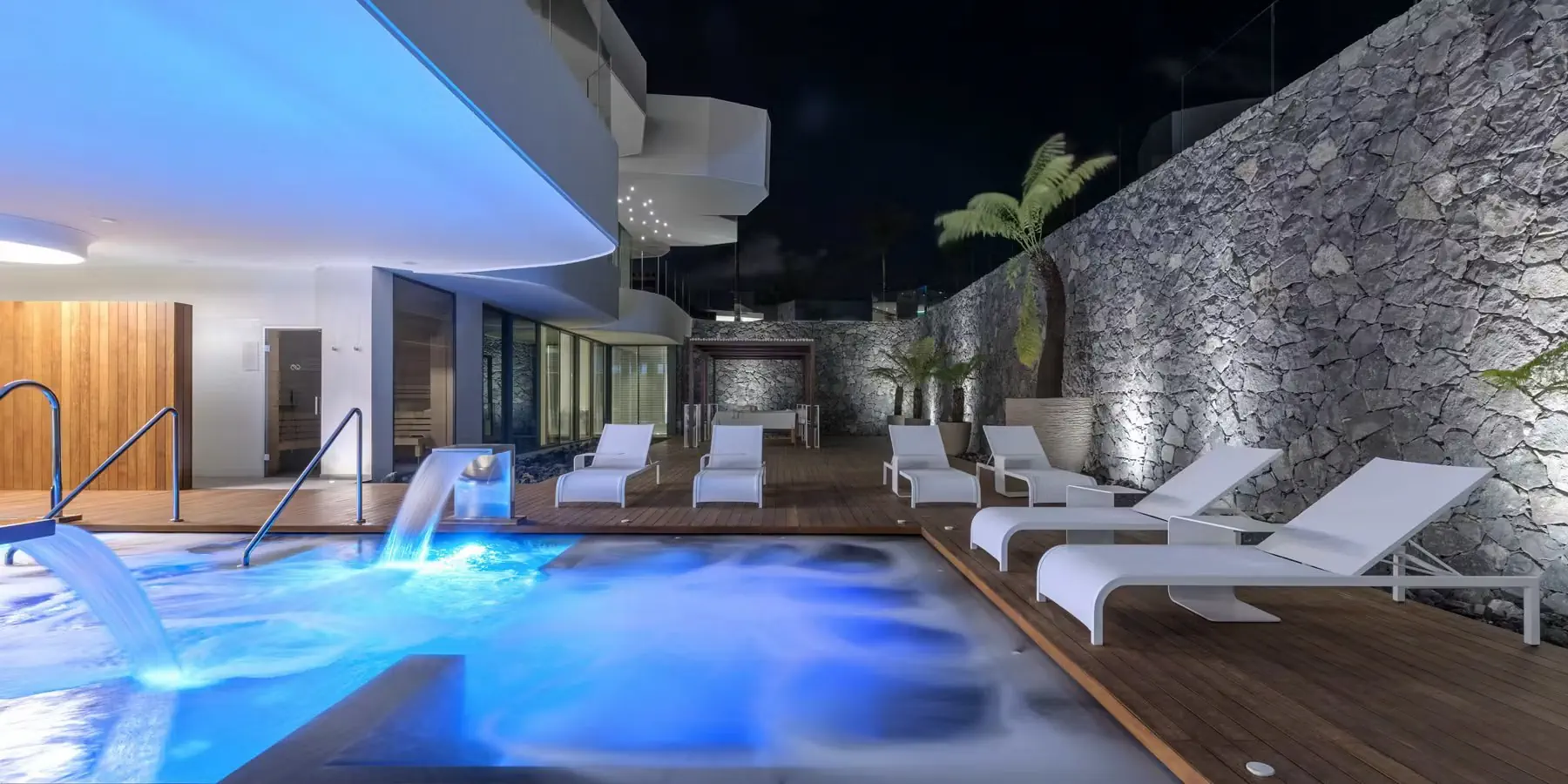 Royal Hideaway Corales Suites