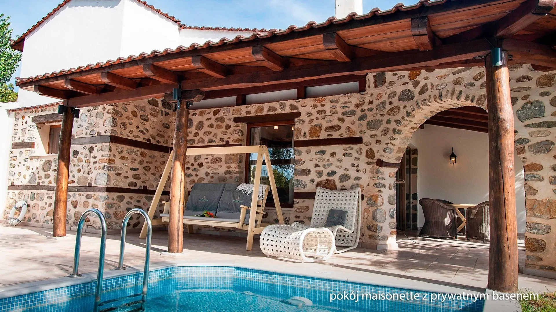 Acrotel Athena Residence