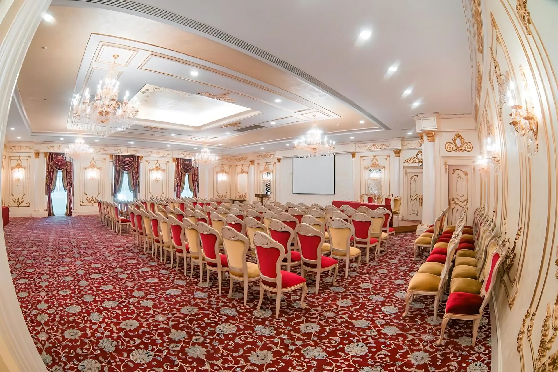 City Palace - zdjęcie 17