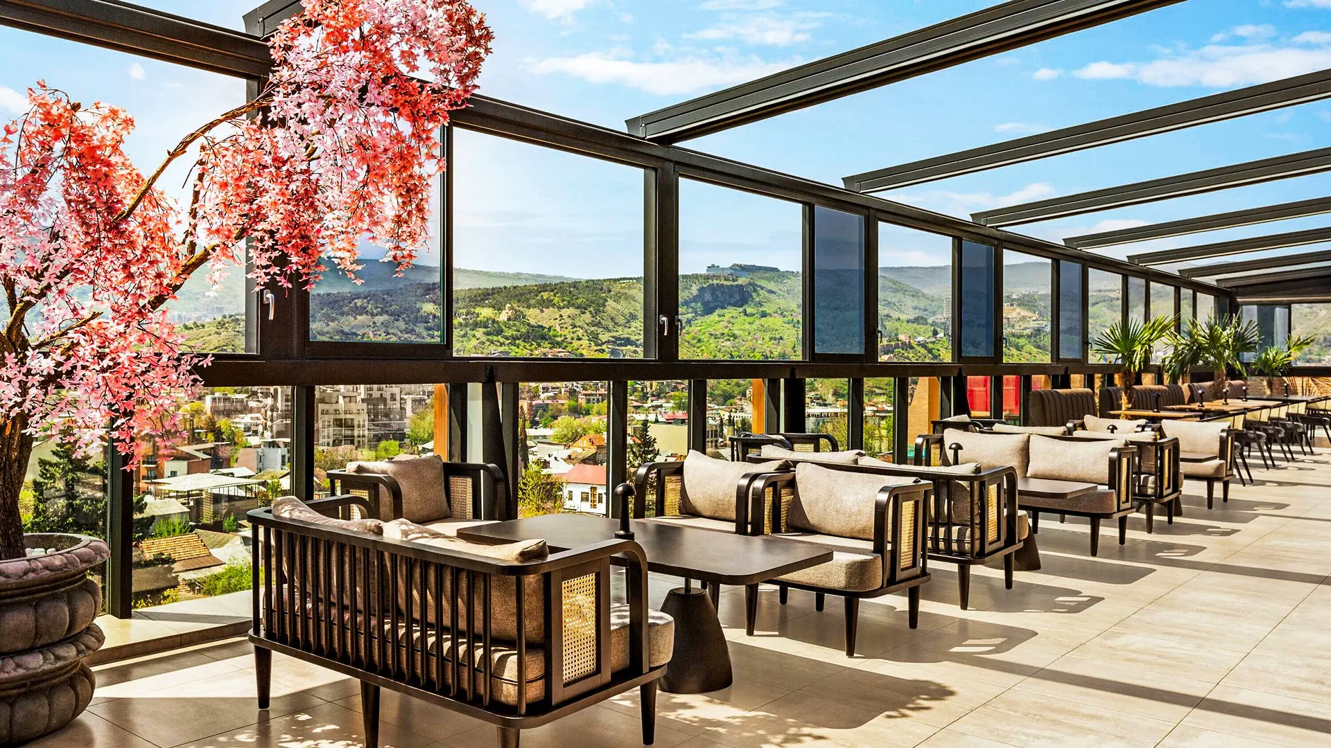 Ramada by Wyndham Tbilisi Old City - zdjęcie 7