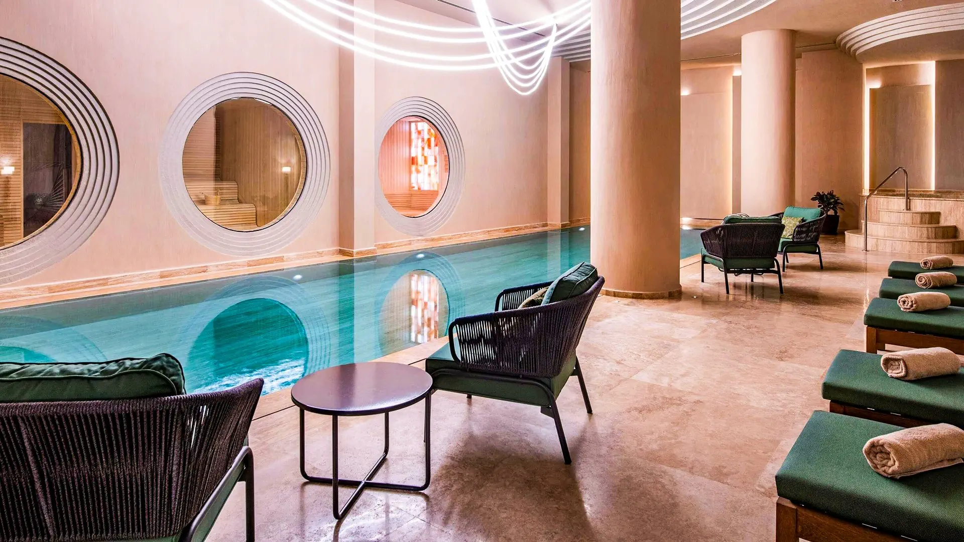 Swissotel Tbilisi - zdjęcie 7