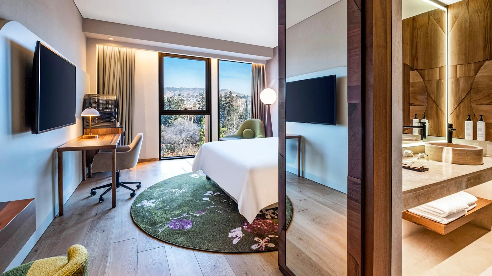 Swissotel Tbilisi - zdjęcie 3