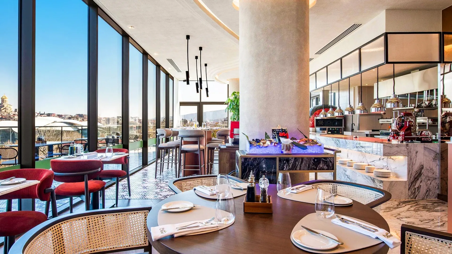 Swissotel Tbilisi - zdjęcie 9