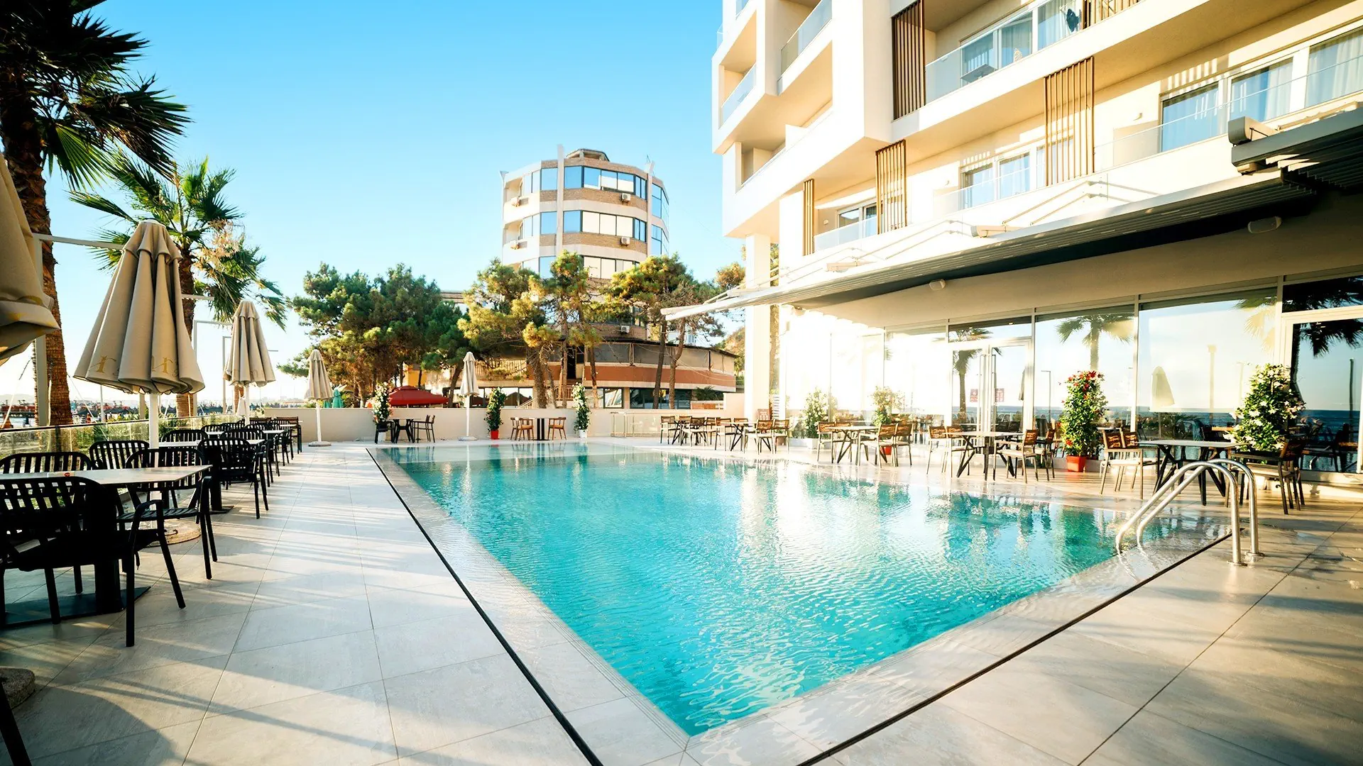 Hotel Amr