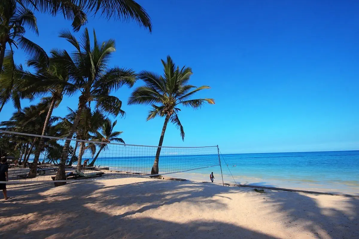 Hotel Bluebay Beach Resort & Spa