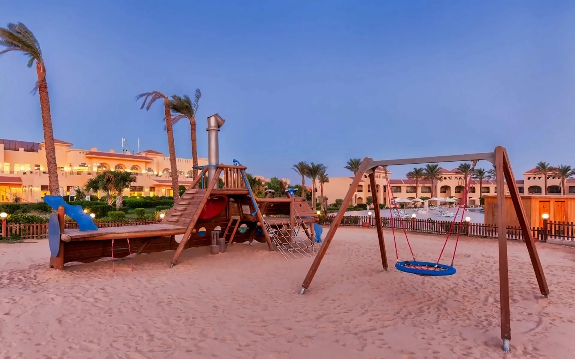 HOTEL Cleopatra Luxury Resort Makadi Bay
