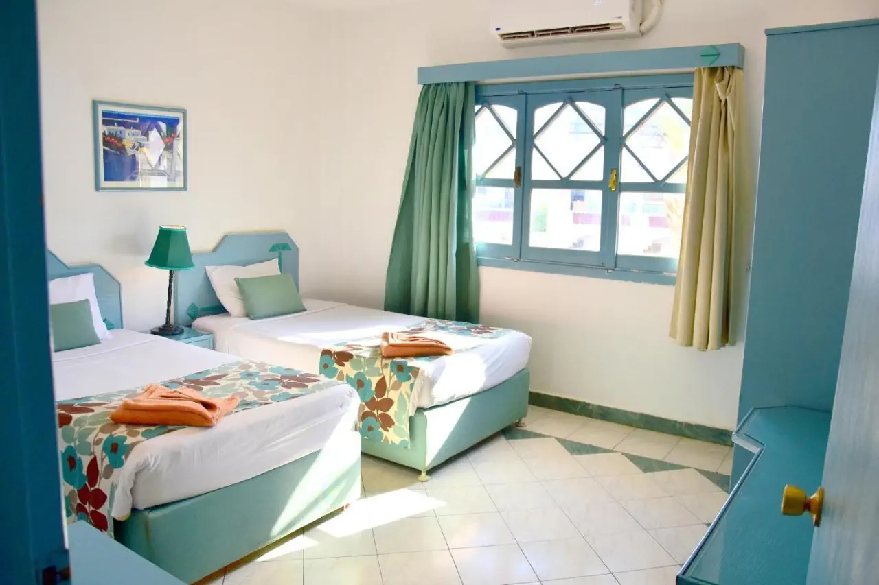 HOTEL Dive Inn  Resort