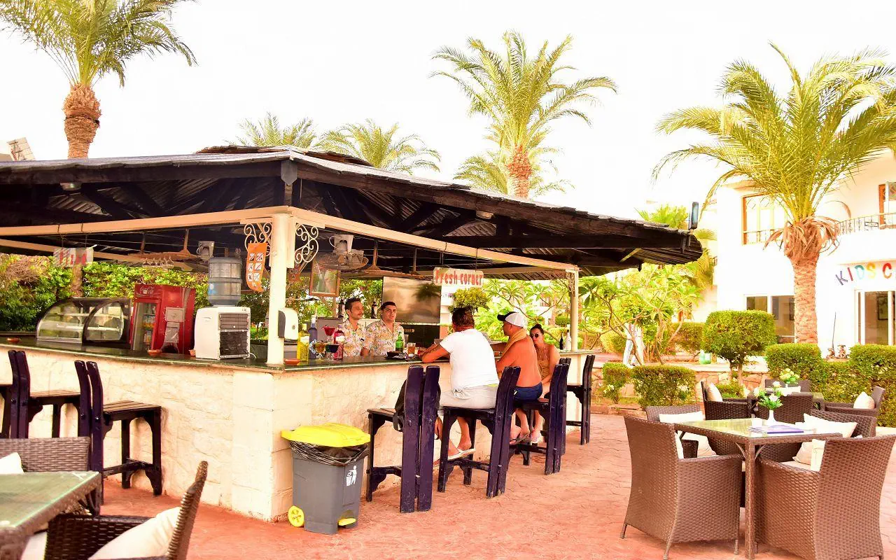 HOTEL Dive Inn  Resort
