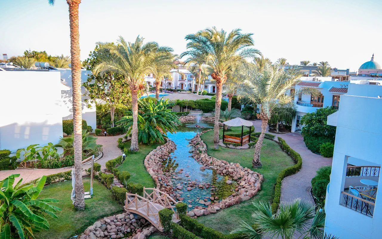 HOTEL Dive Inn  Resort