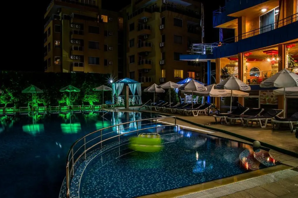 HOTEL Amaris