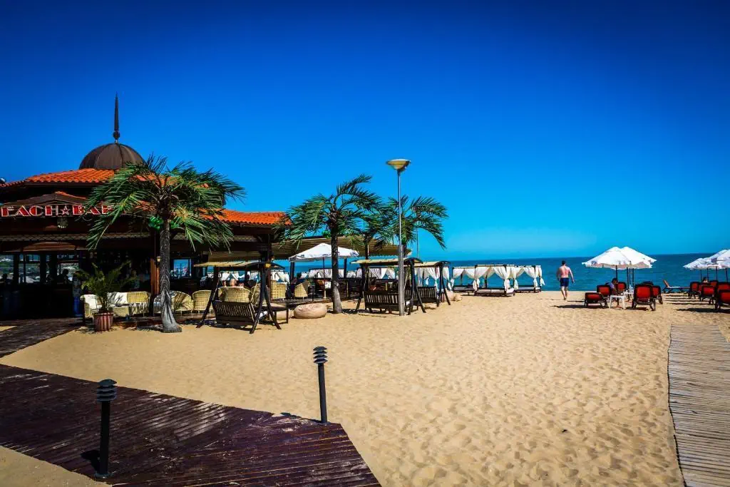 HOTEL Helena Sands