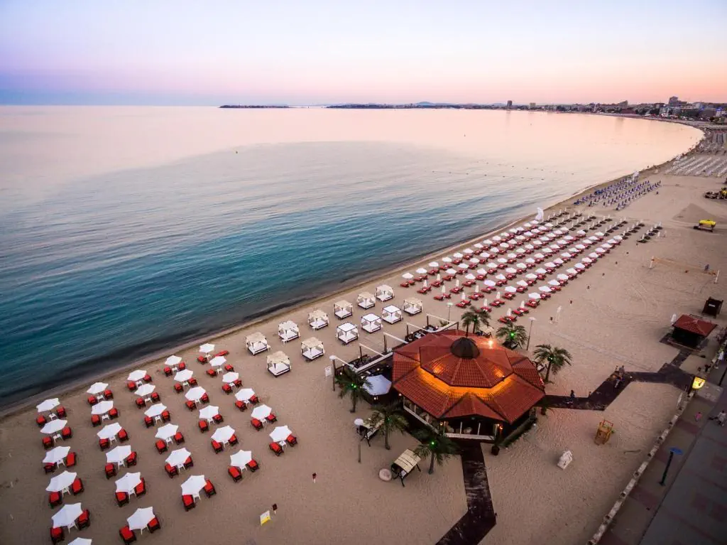 HOTEL Helena Sands
