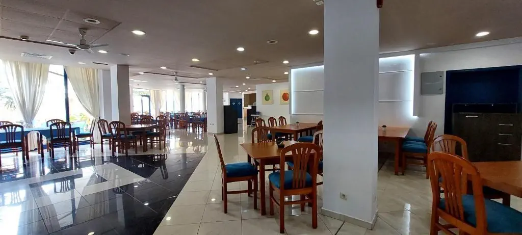 HOTEL Aquamarine
