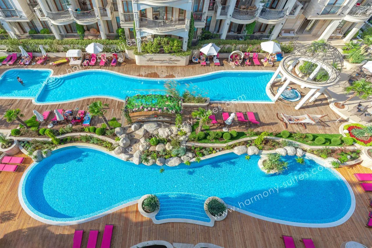 HOTEL Harmony Suites Saint Vlas