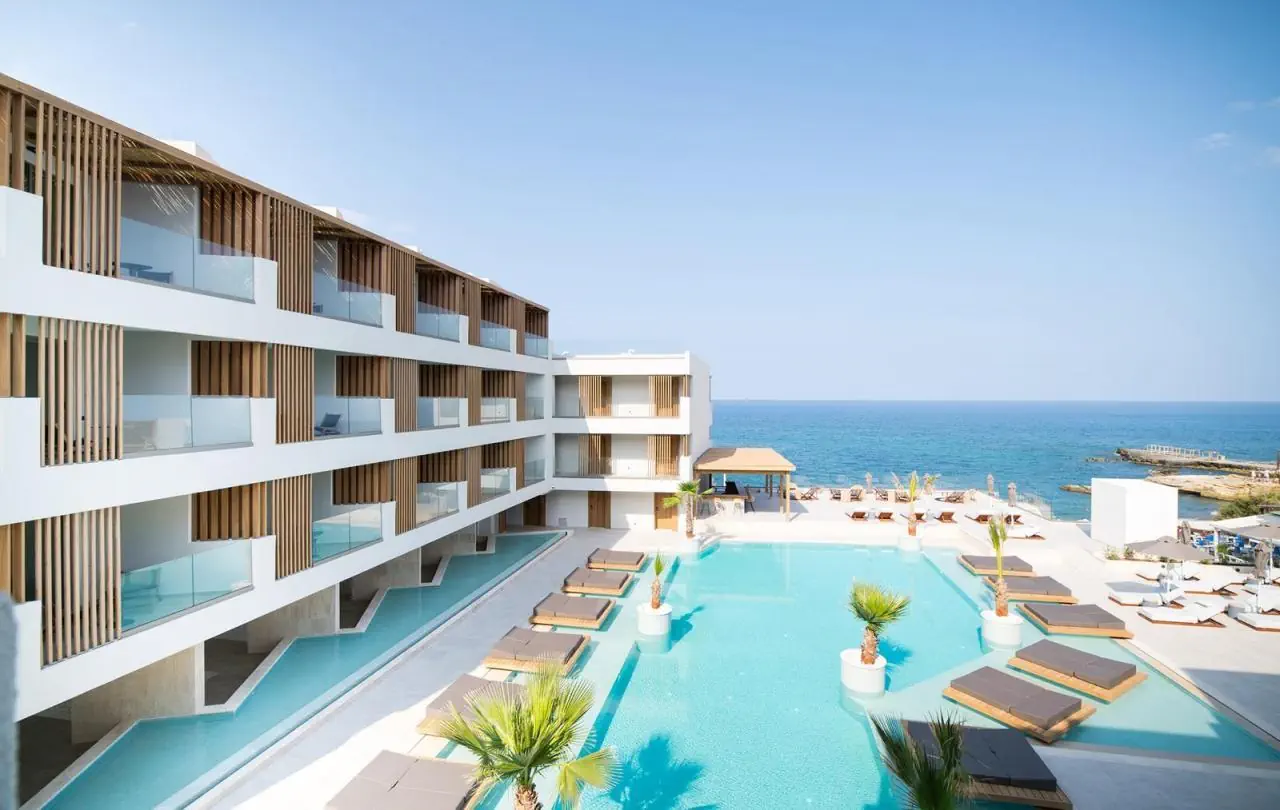 Akasha Beach (ex Armava)
