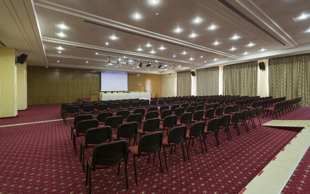 HOTEL El Mouradi Skanes
