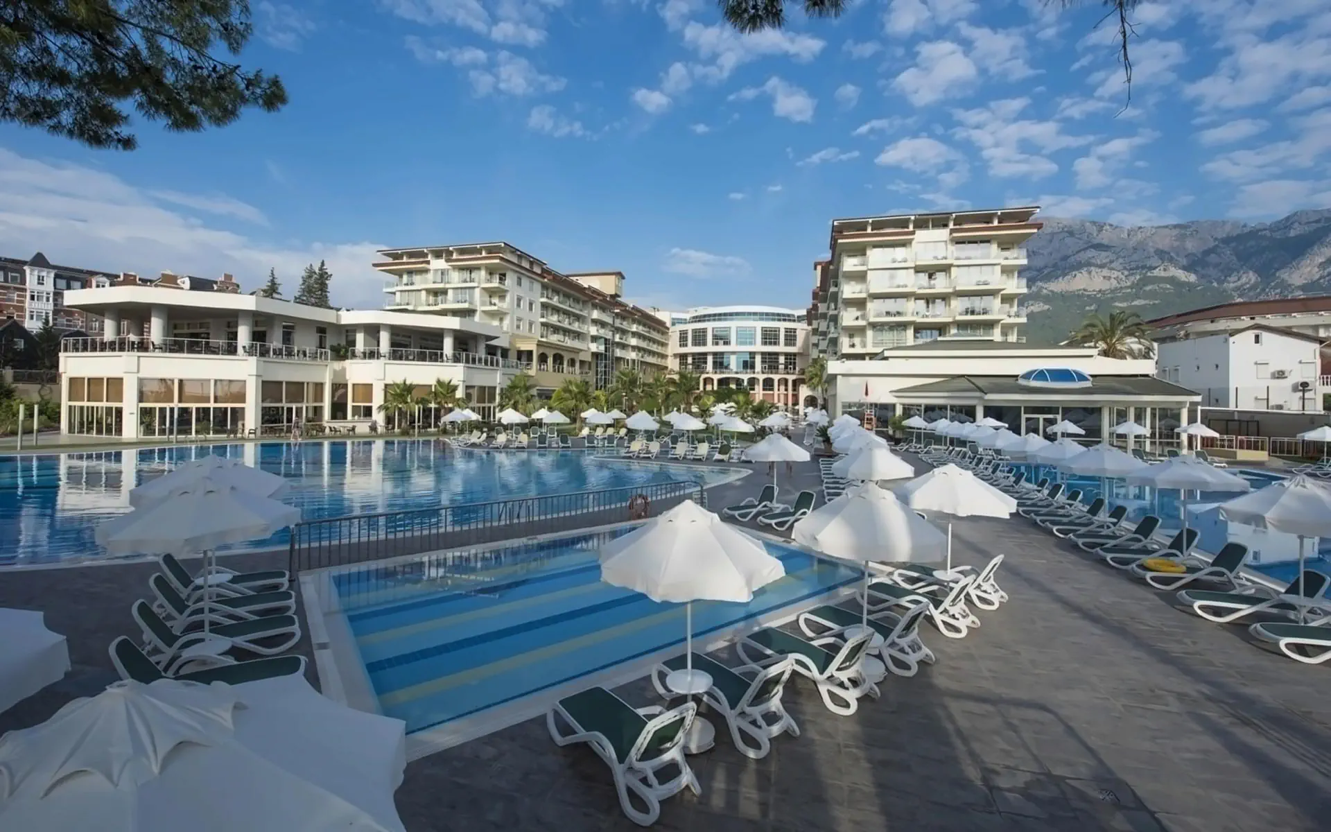 HOTEL Akra Kemer (ex. Kemer Barut Collection)