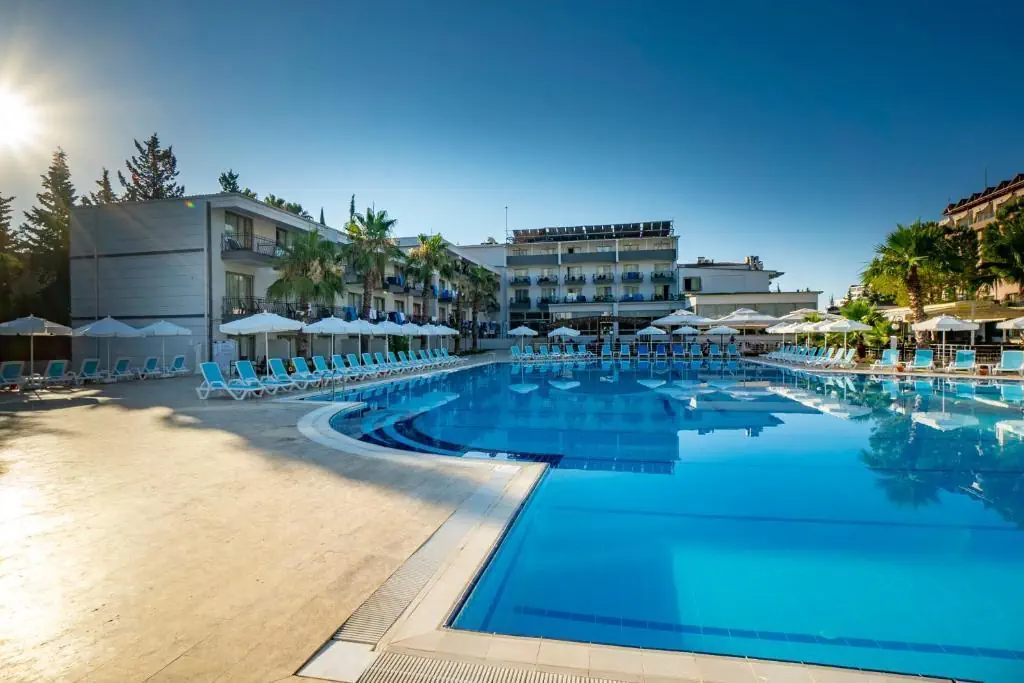 HOTEL Alder Garden Resort Hotel