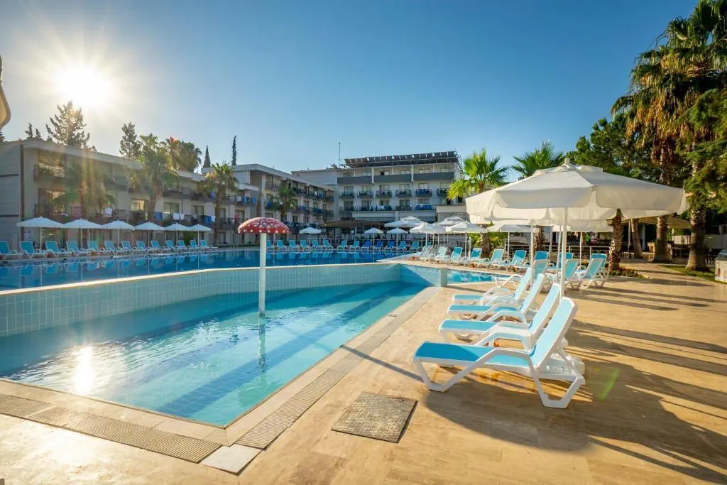 HOTEL Alder Garden Resort Hotel