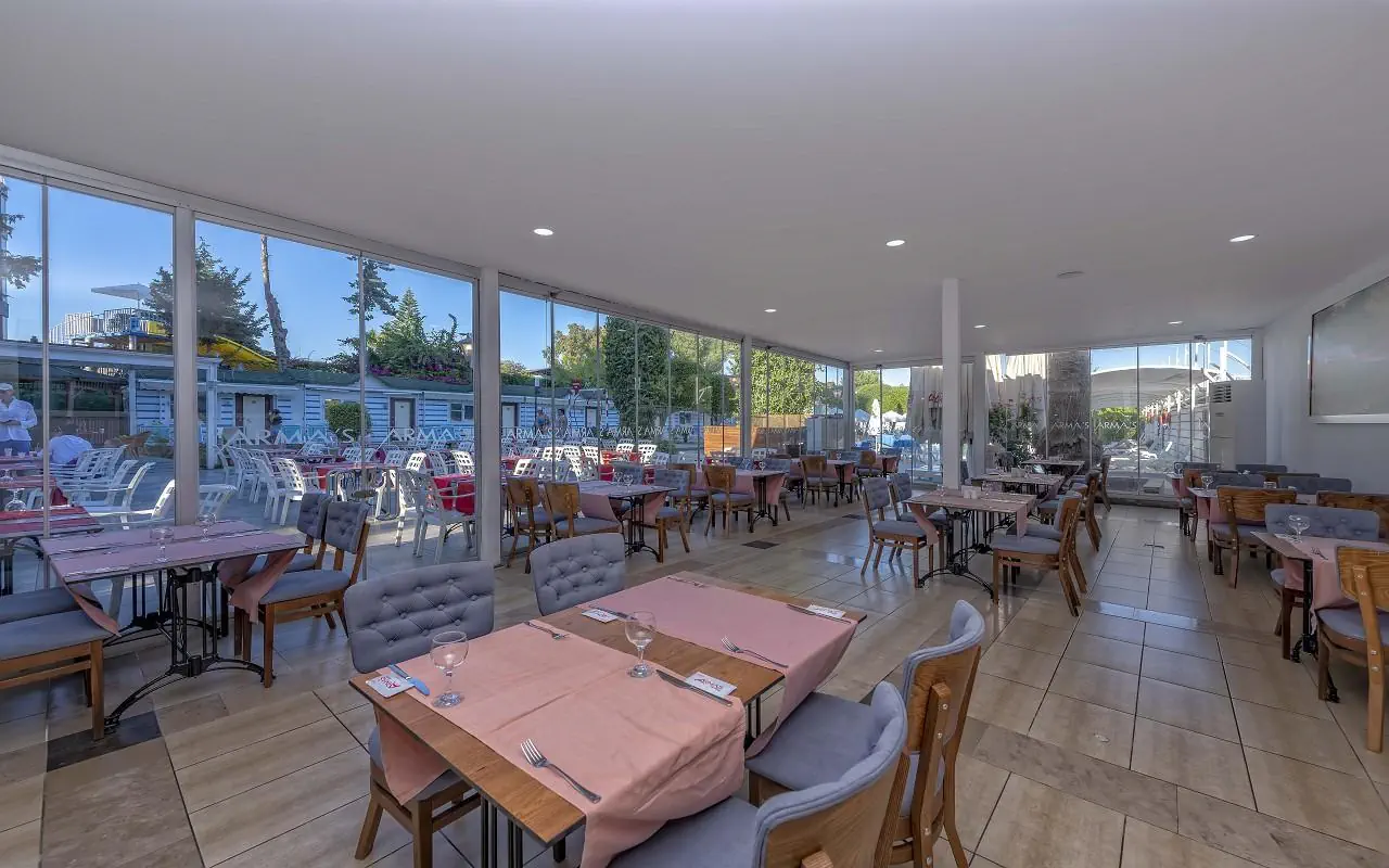 HOTEL Armas Beach Hotel