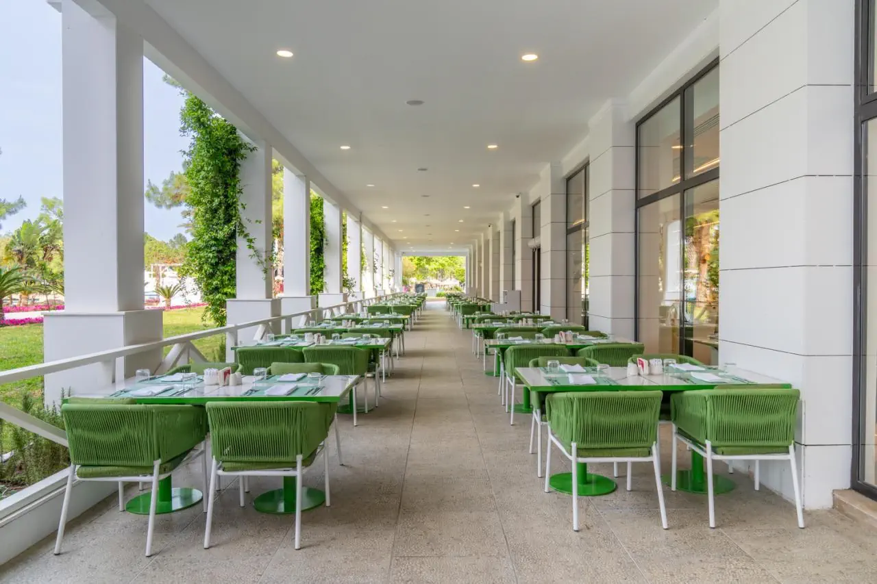 HOTEL FashionTV Luxe Resort