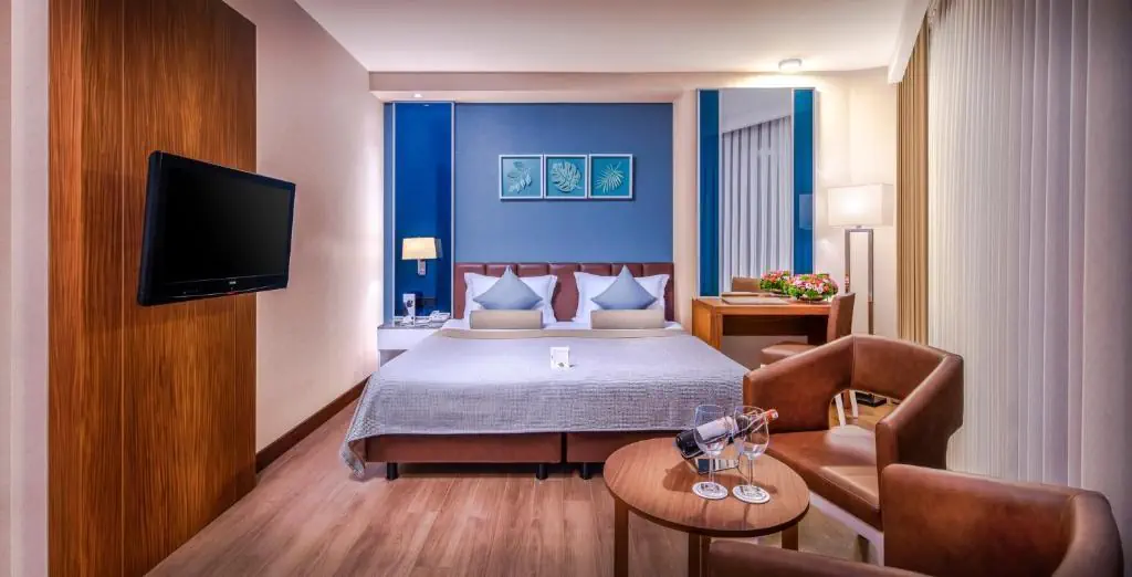 HOTEL Baia Lara Hotel