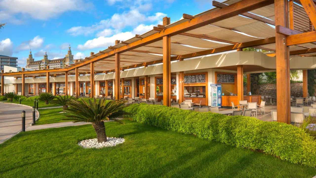 HOTEL Baia Lara Hotel