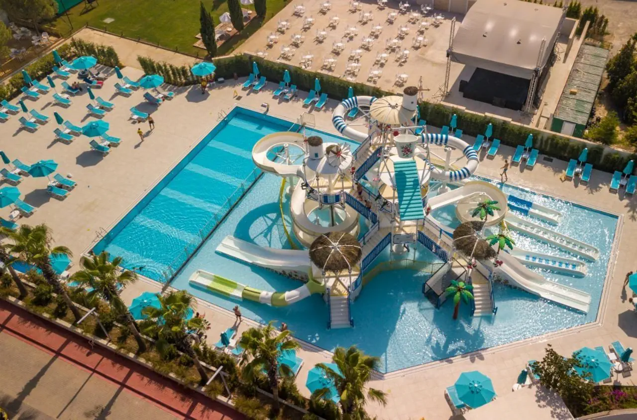 HOTEL Baia Lara Hotel