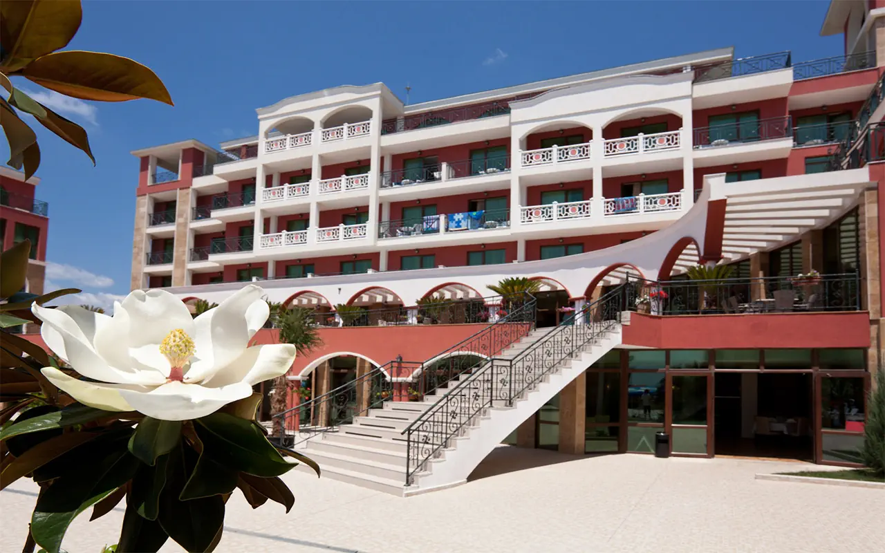 St. George Palace photo 2