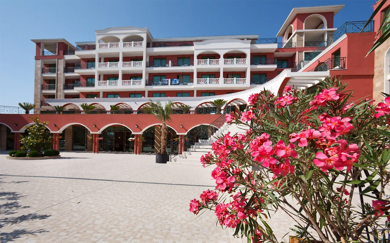 St. George Palace photo 3