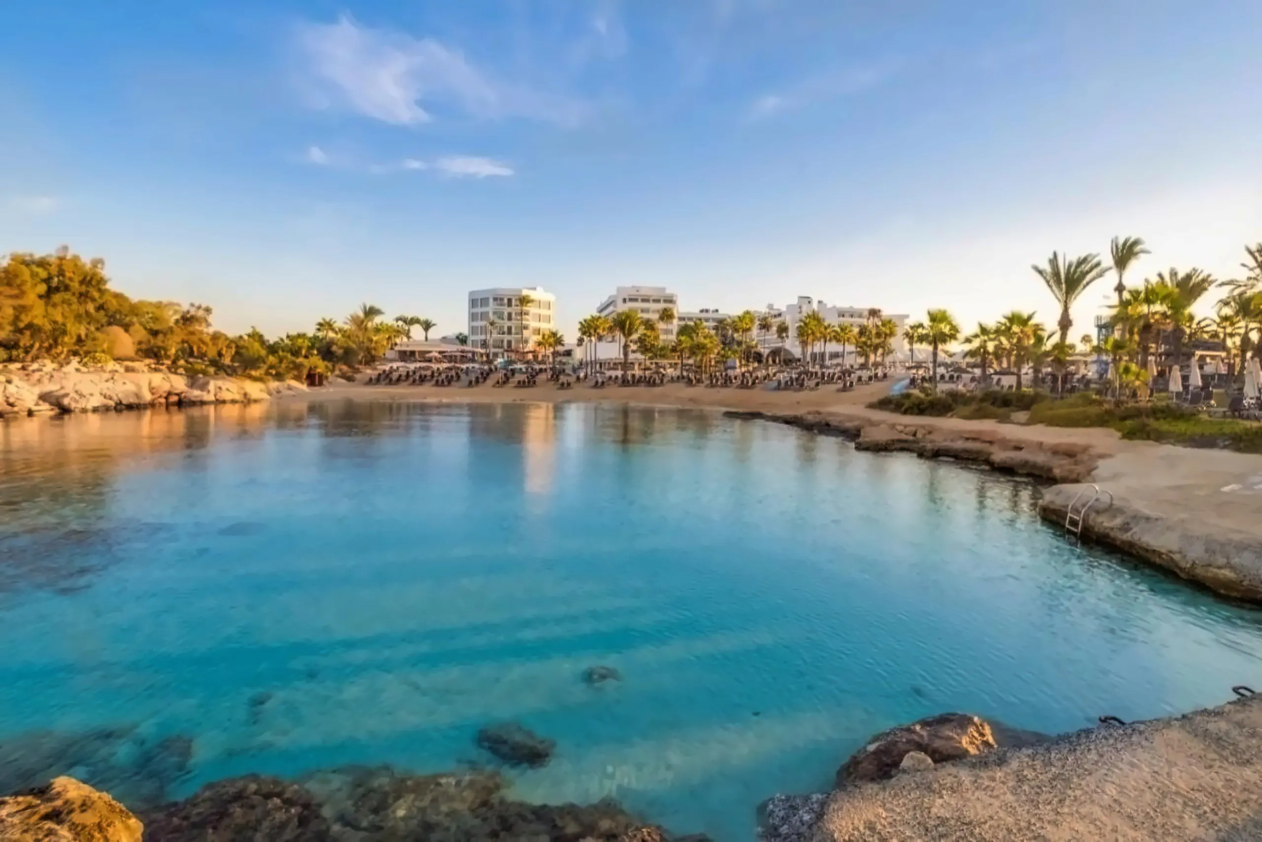 Nazwa: Adams Beach Hotel